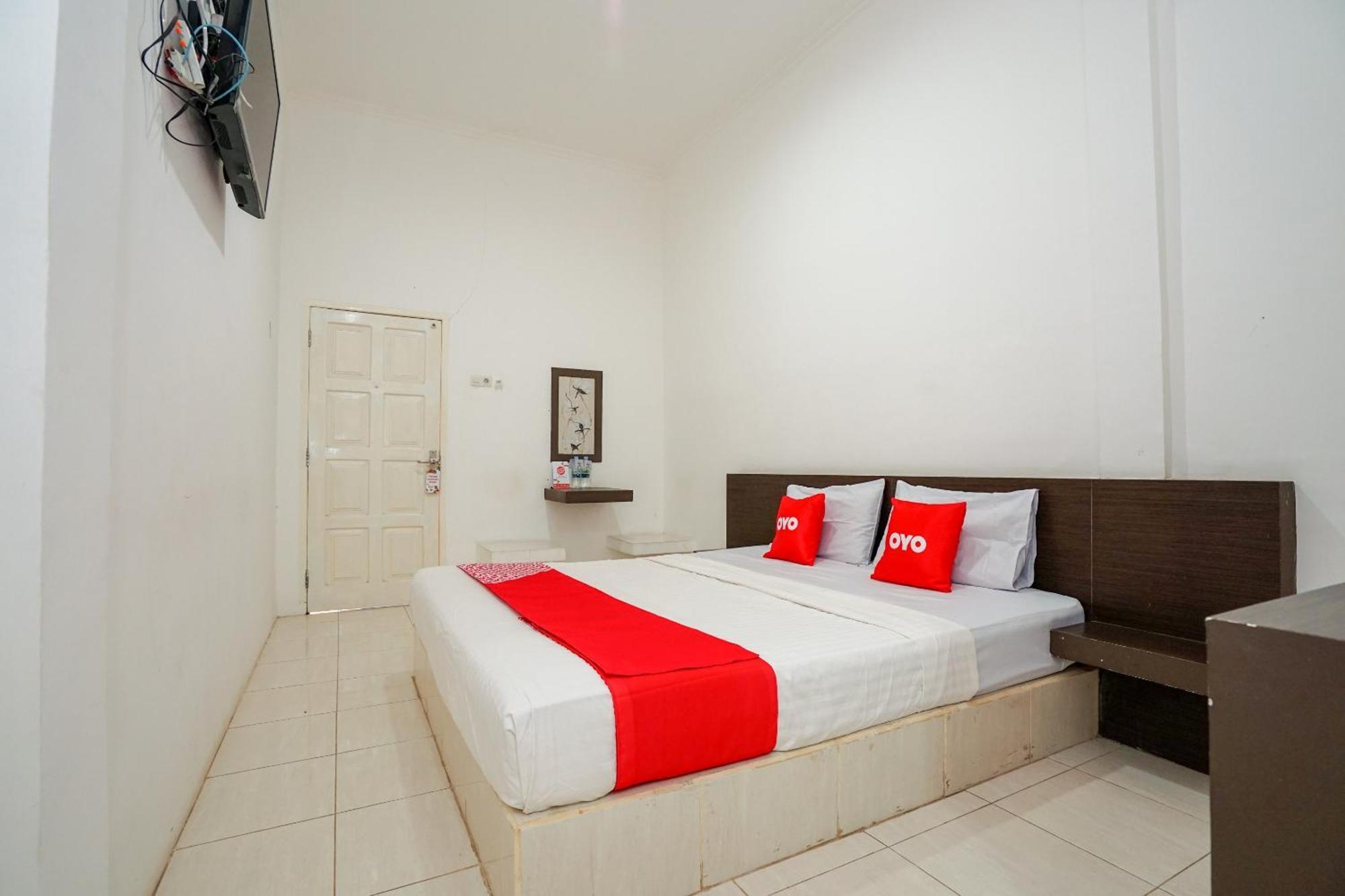 Super Oyo 1868 Penginapan Sekip Palembang Exteriér fotografie